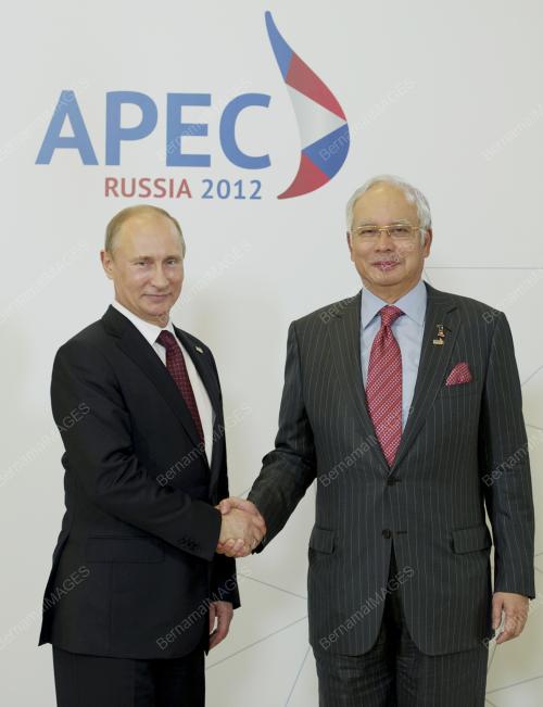RUS16_08092012_PM_APEC