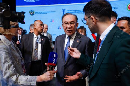 DATUK SERI ANWAR IBRAHIM