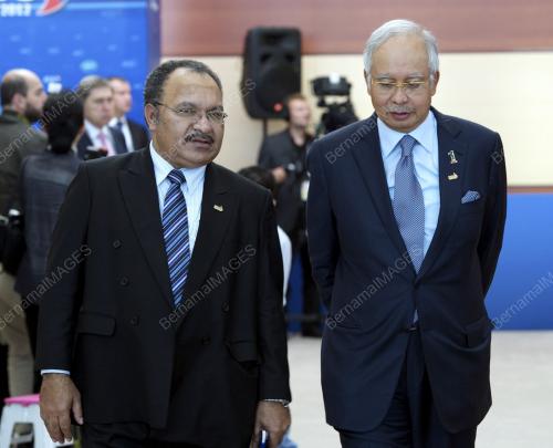 RUS19_09092012_PM_APEC
