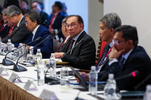 DATUK SERI ANWAR IBRAHIM