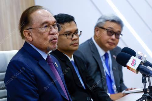 DATUK SERI ANWAR IBRAHIM
