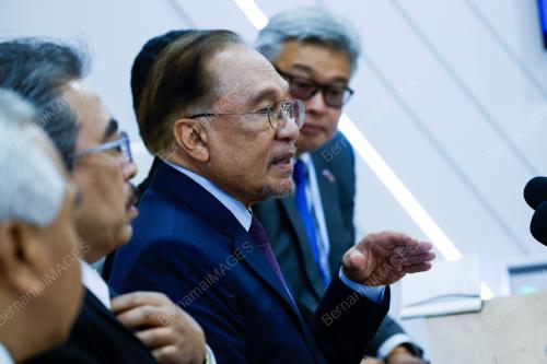DATUK SERI ANWAR IBRAHIM