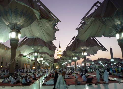 MASJID NABAWI_MADINAH