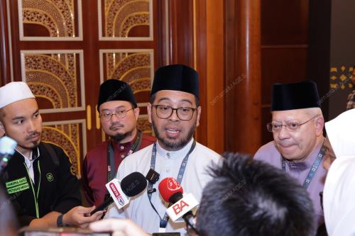 DR ZULKIFLI HASAN