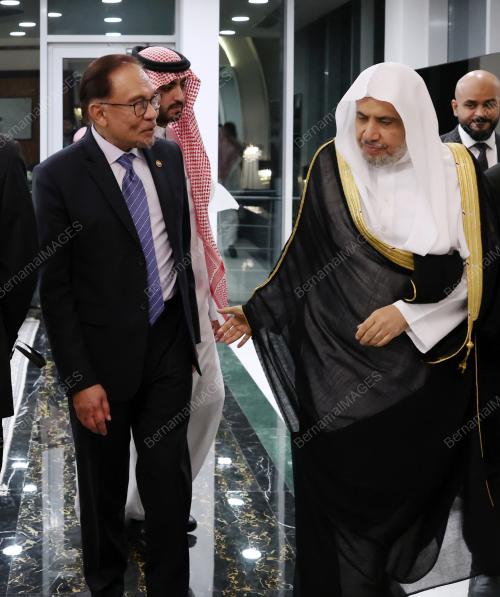 DATUK SERI ANWAR IBRAHIM