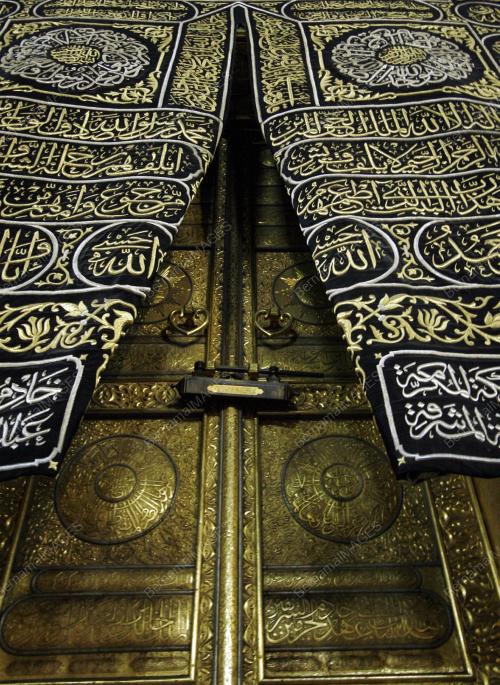 DOOR OF KAABAH