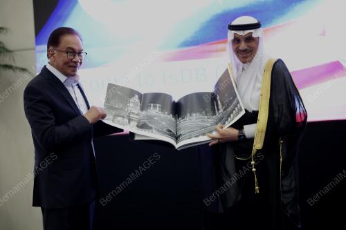 DATUK SERI ANWAR IBRAHIM