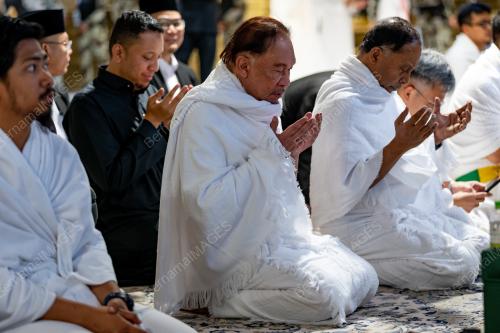 DATUK SERI ANWAR IBRAHIM
