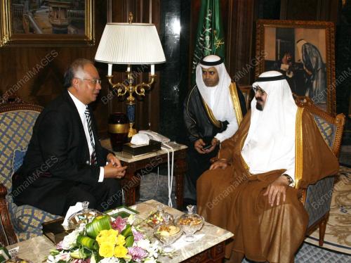 MOHD NAJIB TUN ABDUL RAZAK