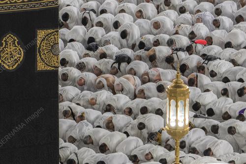 JEMAAH HAJI SOLAT SUBUH DI MASJIDIL HARAM