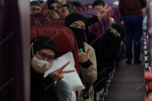 PENERBANGAN KHAS MEMBAWA PULANG RAKYAT MALAYSIA