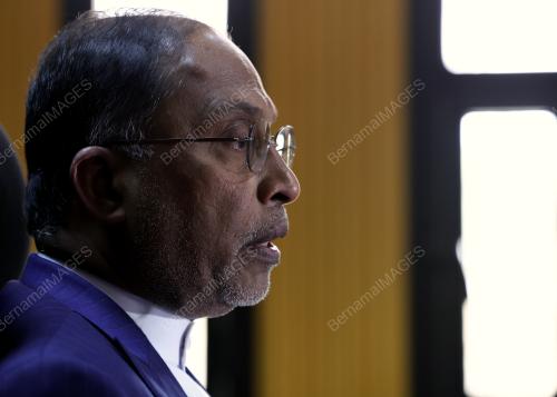 DATUK SERI DR ZAMBRY ABD KADIR
