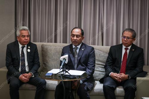 DATUK SERI DR. ZAMBRY ABD KADIR