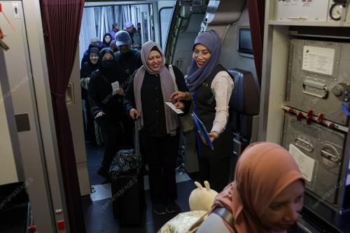 PENERBANGAN KHAS MEMBAWA PULANG RAKYAT MALAYSIA