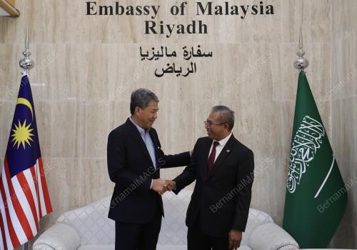 DATUK SERI MOHAMAD HASAN