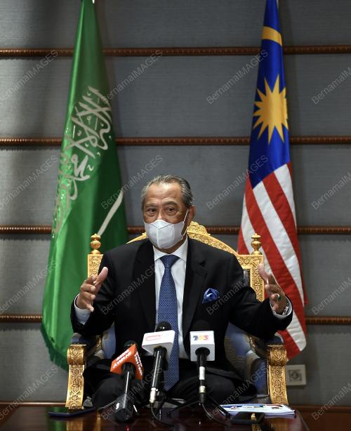 TAN SRI MUHYIDDIN YASSIN
