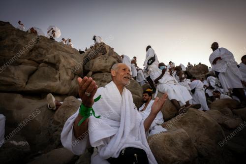 JEMAAH HAJI DI JABAR RAHMAH