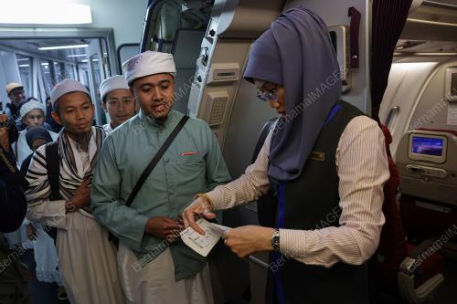 PENERBANGAN KHAS MEMBAWA PULANG RAKYAT MALAYSIA