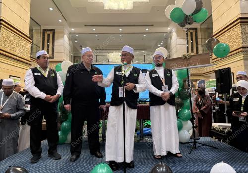 DATUK DR MOHD NA'IM MOKHTAR