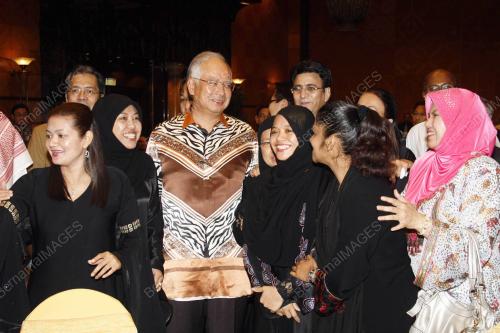 MOHD NAJIB TUN ABDUL RAZAK