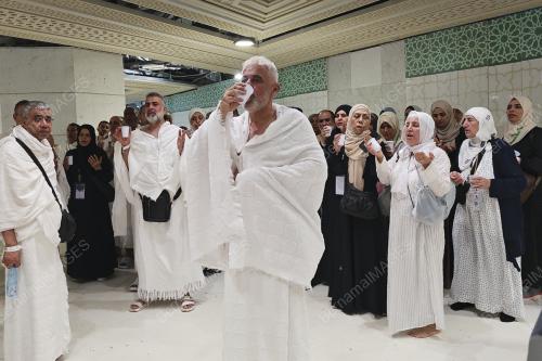 JEMAAH HAJI TUNAI UMRAH