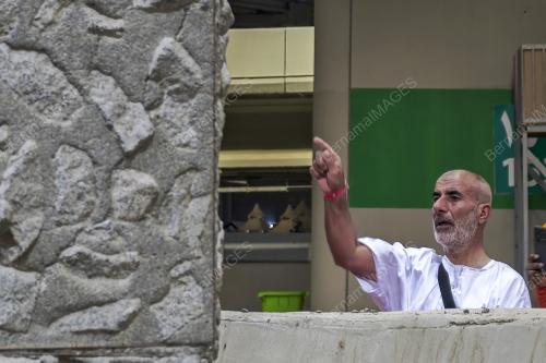MELONTAR DI JAMRAH