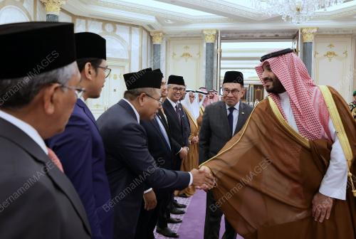 DATUK SERI ANWAR IBRAHIM
