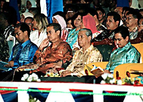 SB01-17_09_2000_ORANG_KENAMAAN_13012016