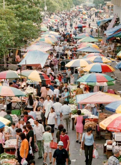 GERAI TAHUN BARU CINA