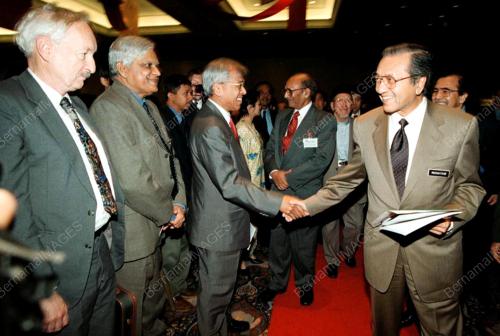 SB01-27_07_2000_AHLI_SEJARAH_11012016