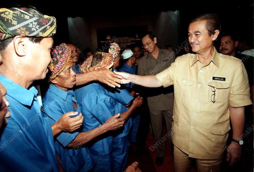 SB01-30_06_2001_KETUA_KG_27012016