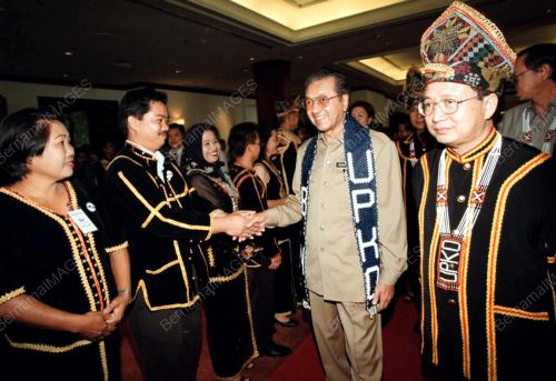 SB01-30_07_2001_DR_MAHATHIR_28012016
