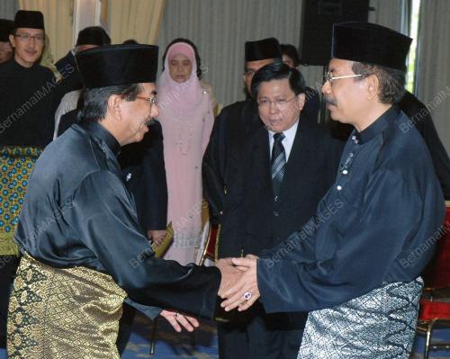 SB01_01012011_SUMPAH_JAWATAN