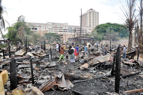 SB01_01042014_TERBAKAR