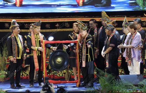 DATUK DR JEFFREY KITINGAN