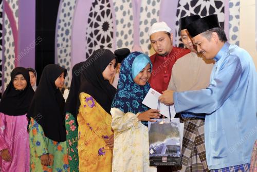 SB01_01082012_SUMBANGAN