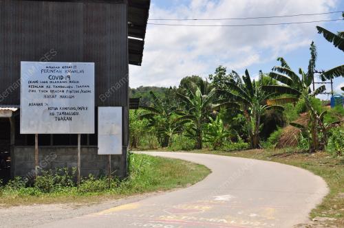 AMARAN PENDUDUK KAMPUNG TUARAN