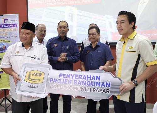 DATUK SERI ZAMBRY ABDUL KADIR