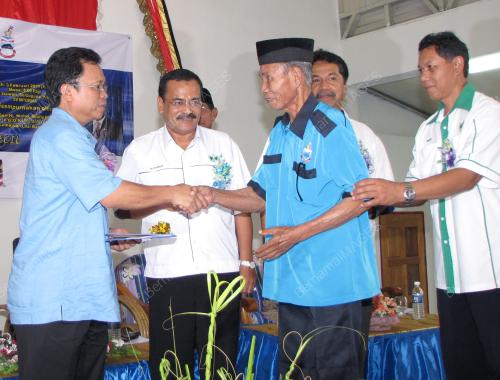 SB01_03022011_GETAH
