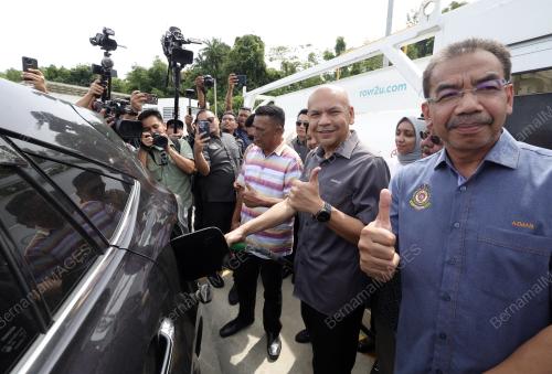 DATUK ARMIZAN MOHD ALI