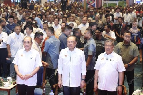 DATUK SERI ANWAR IBRAHIM