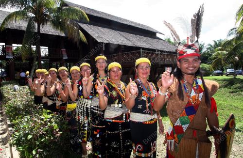 PESTA KALIMARAN SABAH