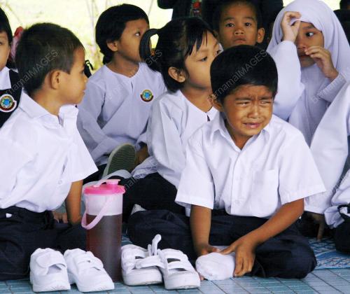 PELAJAR TAHUN SATU SK. KOLOMBONG