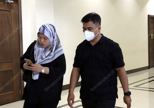 ZAKARIA BIN MOHD JASNI
