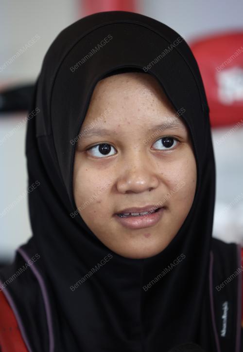 SITI ALISYA NURDINAWATI ABDULLAH