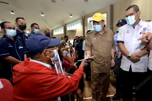 DATUK SERI HAJIJI NOOR