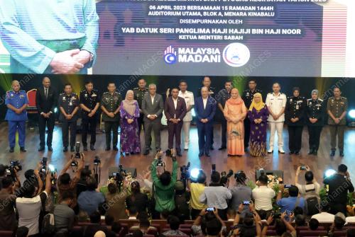 DATUK SERI HAJIJI NOOR
