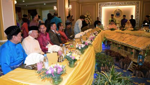 SB01_06062019_RAYA