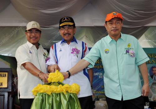 DATUK SERI MUSA AMAN