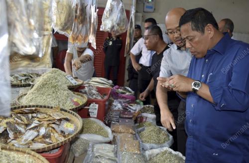 DATUK MUEZ ABD AZIZ